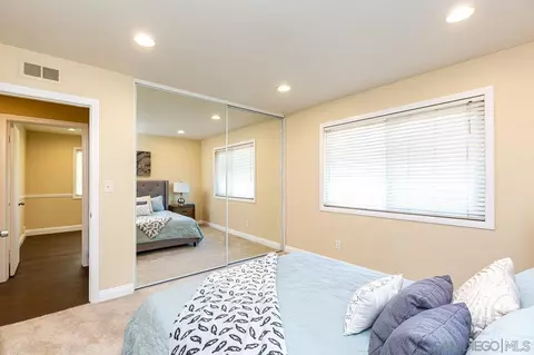 5755 Lambda Ln, La Mesa, CA 91942 photo 16