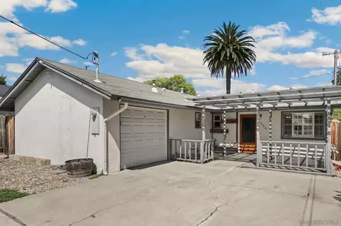 1354 S Maple St, Escondido, CA 92025 photo 22