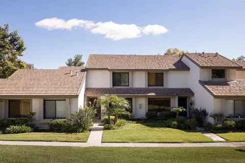 5384 Rim View Way, San Diego, CA 92124