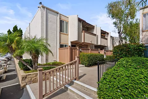 3549 Castle Glen Dr #121, San Diego, CA 92123