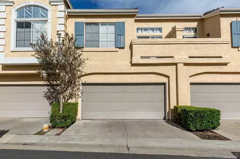 11181 Provencal Pl, San Diego, CA 92128