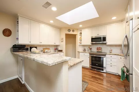 171 Tasha Vw, El Cajon, CA 92021 photo 2