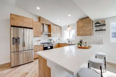 10905 Avenida Benjamin, La Mesa, CA 91941 photo 16