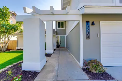 10905 Avenida Benjamin, La Mesa, CA 91941 photo 3
