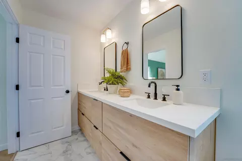 10905 Avenida Benjamin, La Mesa, CA 91941 photo 46
