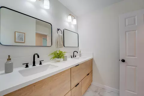 10905 Avenida Benjamin, La Mesa, CA 91941 photo 48