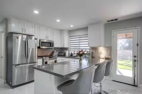 1910 Corner Stone Ct, El Cajon, CA 92021 photo 8
