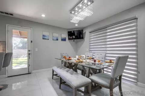 1910 Corner Stone Ct, El Cajon, CA 92021 photo 9