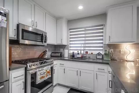 1910 Corner Stone Ct, El Cajon, CA 92021 photo 7