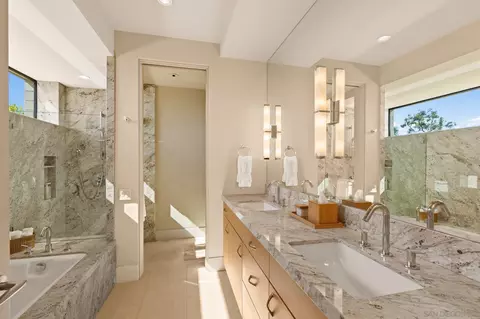 7413 Fairway Rd, La Jolla, CA 92037 photo 26