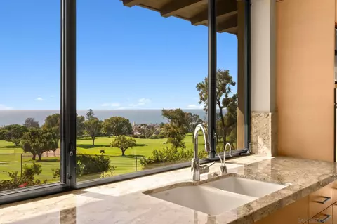 7413 Fairway Rd, La Jolla, CA 92037 photo 21