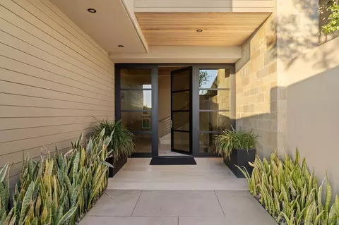 7413 Fairway Rd, La Jolla, CA 92037 photo 11