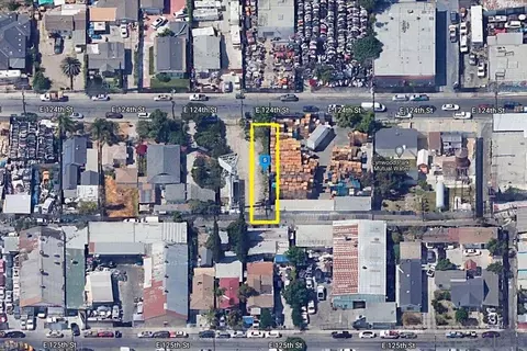 0 E 124th St #14, Compton, CA 90222 photo 2