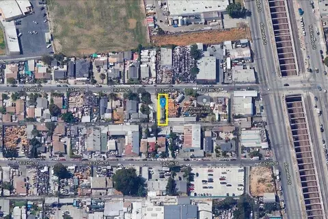 0 E 124th St #14, Compton, CA 90222 photo 4
