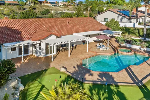 1611 Stoneridge Cir, Escondido, CA 92029 photo 3