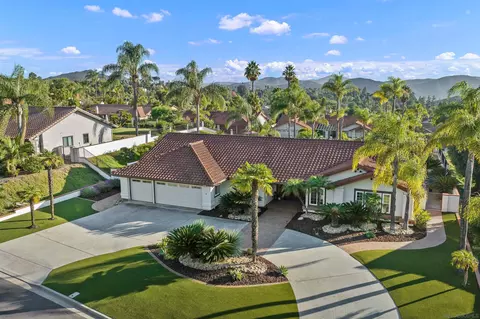 1611 Stoneridge Cir, Escondido, CA 92029