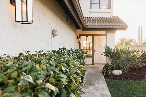 3658 Harwich Dr, Carlsbad, CA 92010 photo 3