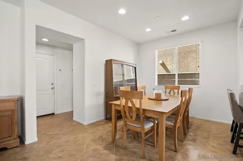 10046 Leavesly Trl, Santee, CA 92071 photo 9