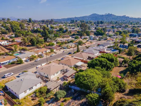 6310 Severin Dr, La Mesa, CA 91942 photo 39