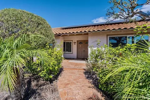 17437 Plaza Destacado, San Diego, CA 92128