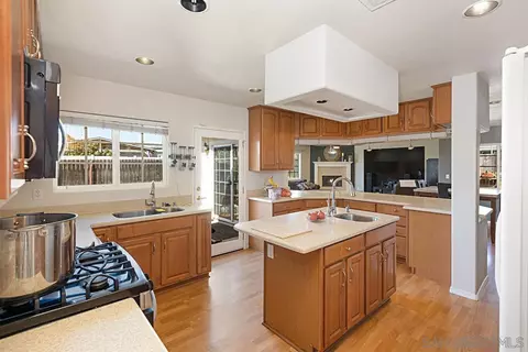 9416 Pike Rd, Santee, CA 92071 photo 9