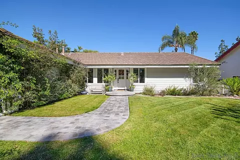 13130 Decant Dr, Poway, CA 92064 photo 2