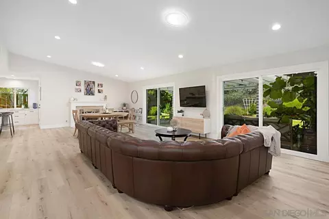 13130 Decant Dr, Poway, CA 92064 photo 4