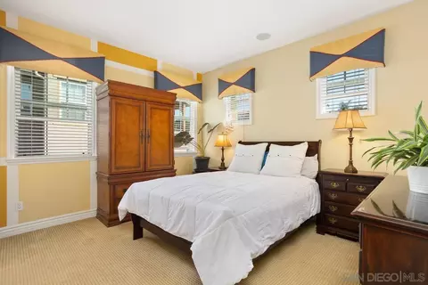 1025 Breakaway Dr, Oceanside, CA 92057 photo 23