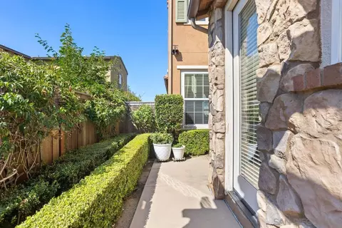 1025 Breakaway Dr, Oceanside, CA 92057 photo 7