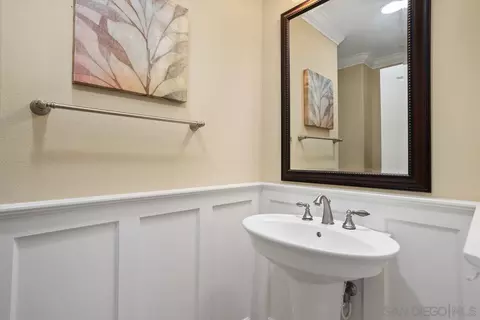 1025 Breakaway Dr, Oceanside, CA 92057 photo 20