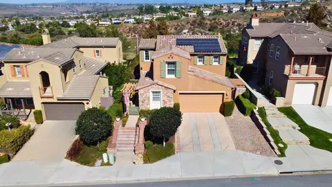 1025 Breakaway Dr, Oceanside, CA 92057 photo 6