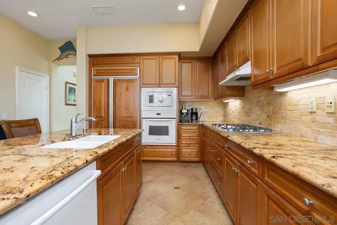 1025 Breakaway Dr, Oceanside, CA 92057 photo 13