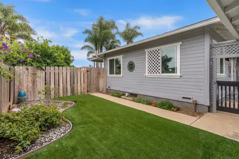 1020 Whaley St, Oceanside, CA 92054 photo 5