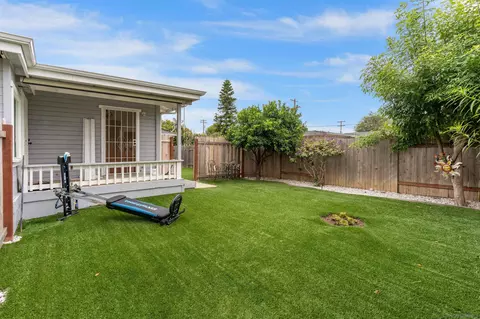 1020 Whaley St, Oceanside, CA 92054 photo 9