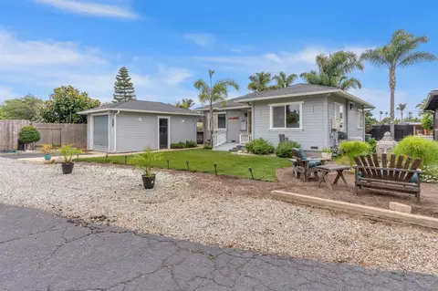 1020 Whaley St, Oceanside, CA 92054 photo 2