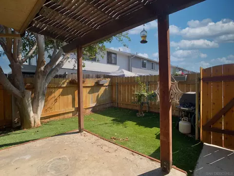 1644 Stone Edge Cir, El Cajon, CA 92021 photo 18