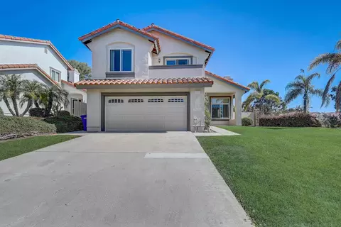 1501 Madrid Dr, Vista, CA 92081
