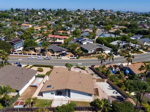 1621 Downs, Oceanside, CA 92054 photo 35