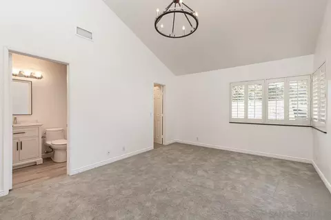 8065 Caminito Gianna, La Jolla, CA 92037 photo 13