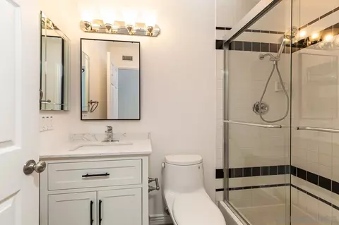 8065 Caminito Gianna, La Jolla, CA 92037 photo 16