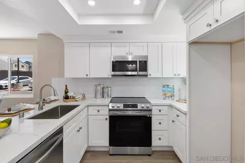 2301 Kings View Cir, Spring Valley, CA 91977 photo 13