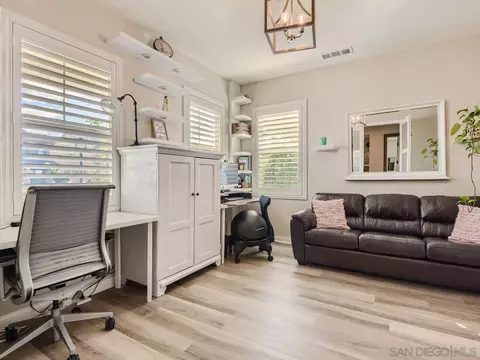 2913 Fledgling Dr, Escondido, CA 92029 photo 12