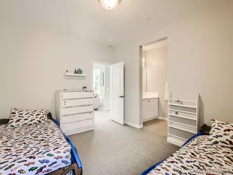 2913 Fledgling Dr, Escondido, CA 92029 photo 22