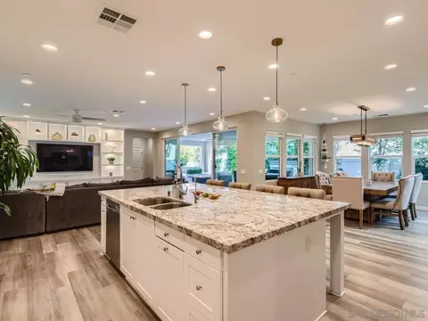 2913 Fledgling Dr, Escondido, CA 92029 photo 7