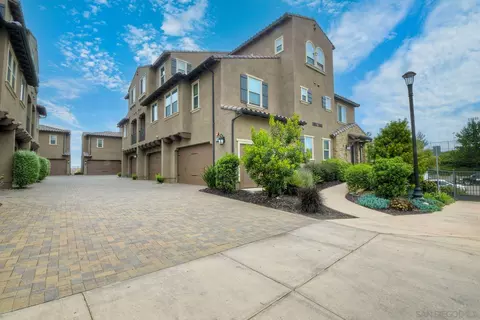 16059 Veridian Cir, San Diego, CA 92127