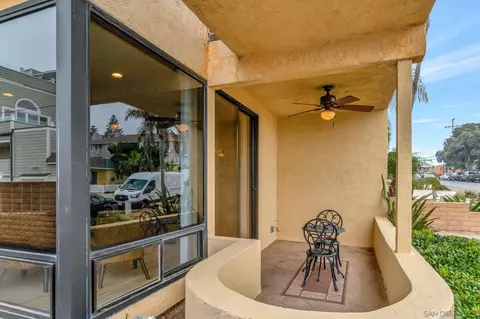 136 Juniper Ave, Carlsbad, CA 92008 photo 29