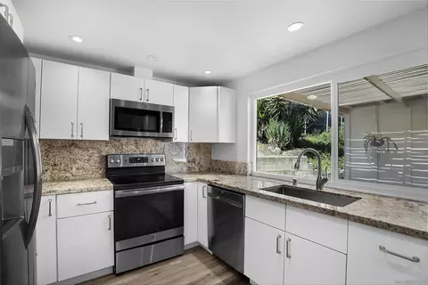 1454 Bathurst Pl, El Cajon, CA 92020 photo 14