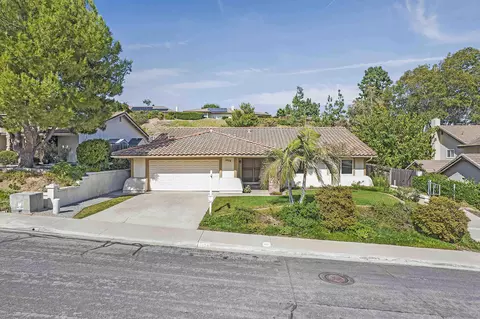 1454 Bathurst Pl, El Cajon, CA 92020