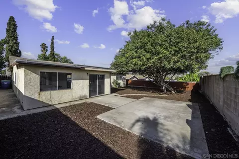 8821 Jaylee Ave, Spring Valley, CA 91977 photo 23