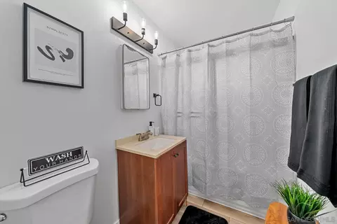 8821 Jaylee Ave, Spring Valley, CA 91977 photo 18